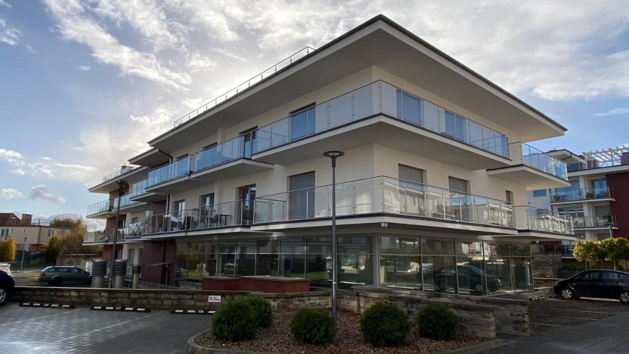 Apartament Magma Z Basenem Morska Klifowa Rewal Exterior photo
